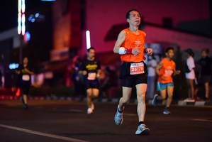 BIB: 26179
                            <button type="button" onclick="openModal(15264326)" class="btn btn-primary btn-sm float-right btn-popup" data-toggle="modal" data-target=".modal-high-quality">
                        <i class="fas fa-shopping-cart"></i> Add to Cart
                    </button>
                                            <button type="button" onclick="isThisMe(15264326, true)" class="btn btn-success btn-sm float-right btn-popup btn-isme hidden" data-toggle="tooltip" data-placement="bottom" title="นี่คือรูปของคุณใช่ไหม คลิกที่นี่เพื่อเอาเข้าอัลบั้ม">
                        <i class="fas fa-plus"></i> Add to album
                    </button>
                    <button type="button" onclick="isThisMe(15264326, false)" class="btn btn-warning btn-sm float-right btn-popup btn-isnotme hidden">
                        <i class="fas fa-ban"></i> Remove from album
                    </button>